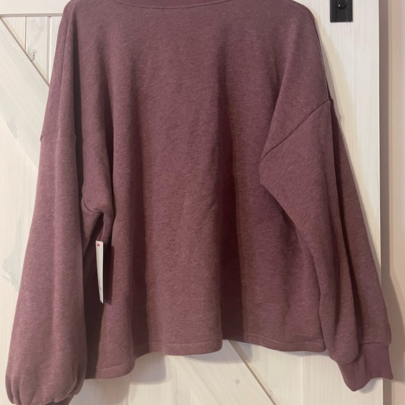 New sweater - Picture 3 of 4